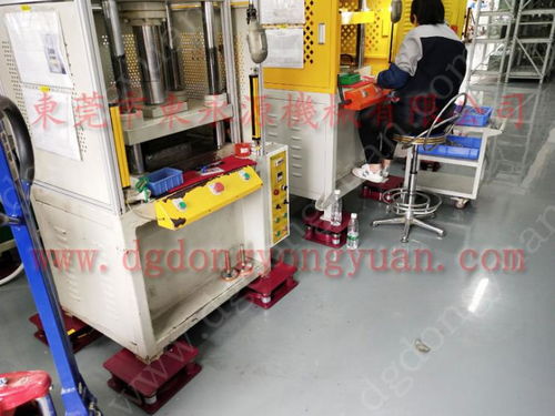 立式注塑機減振臺與焊管液壓打孔機減震墊 為何選錦德萊壓花機？